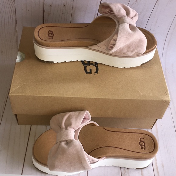 joan ugg sandal